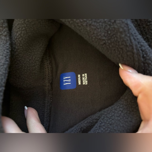 Yeezy Gap Fleece Padded Hoodie Dark Gray - Picture 6 of 7